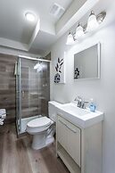 Modern Retreat Near Henry Ford