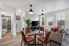 Modern Retreat Near Henry Ford