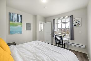 Modern Retreat Near Henry Ford