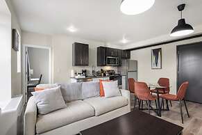 Modern Retreat Near Henry Ford