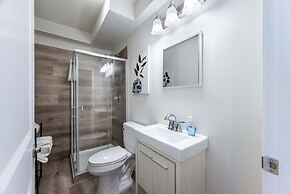 Modern Retreat Near Henry Ford