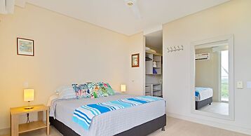 Martinique Cartagena by HostPro