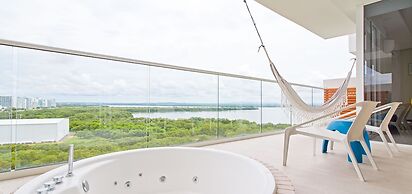 Martinique Cartagena by HostPro