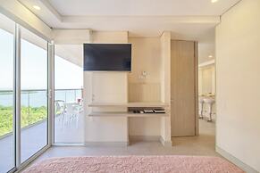 Martinique Cartagena by HostPro