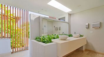 Martinique Cartagena by HostPro