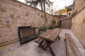 Cappalace Stone House