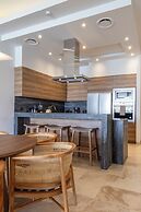 Live Aqua Private Residences La Paz