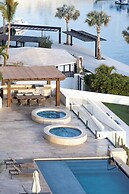 Live Aqua Private Residences La Paz