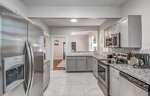 The Rolling Stone Near Downtown