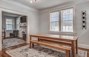 The Rolling Stone Near Downtown