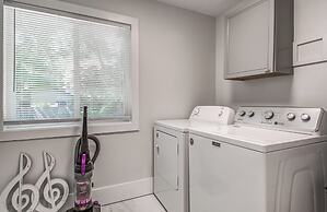 The Rolling Stone Near Downtown