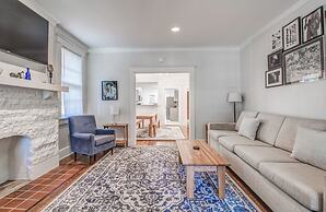 The Rolling Stone Near Downtown