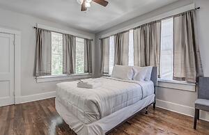 The Rolling Stone Near Downtown