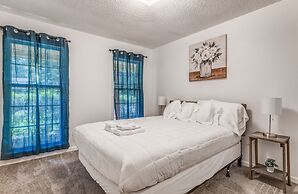 Near Parks Tranquil Fox Trails