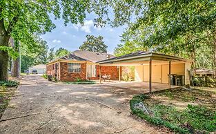 Near Parks Tranquil Fox Trails