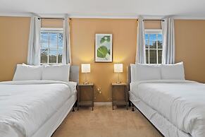 Large Fenced Yard Shamrock Stay