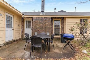 Large Fenced Yard Shamrock Stay