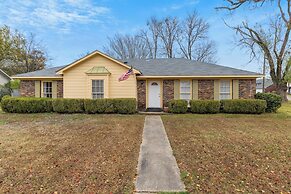 Large Fenced Yard Shamrock Stay