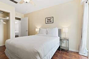 Large Fenced Yard Shamrock Stay