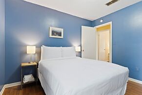 Large Fenced Yard Shamrock Stay