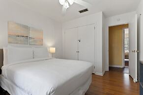 Large Fenced Yard Shamrock Stay