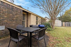 Large Fenced Yard Shamrock Stay