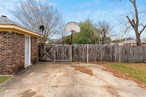Large Fenced Yard Shamrock Stay