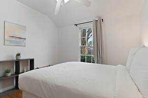 Large Fenced Yard Shamrock Stay