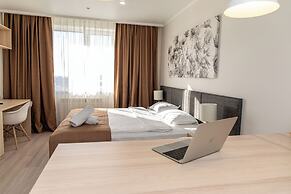 Yes apartments by botanical garden