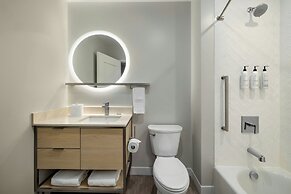 Towneplace Suites By Marriott Duluth