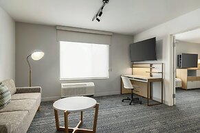 Towneplace Suites By Marriott Duluth
