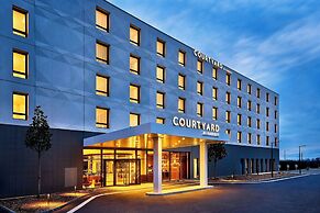 Courtyard By Marriott Lyon Eurexpo Stadium