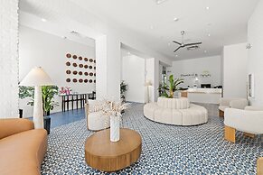 Global Luxury Suites at The Variety