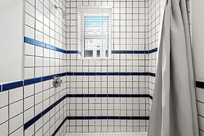 Global Luxury Suites at The Variety