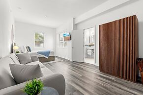 Global Luxury Suites at The Variety