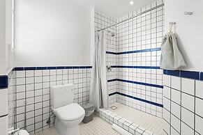 Global Luxury Suites at The Variety