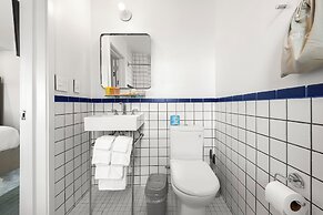 Global Luxury Suites at The Variety