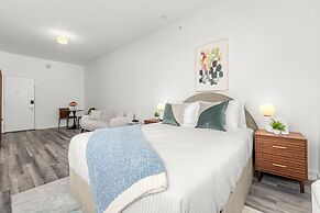 Global Luxury Suites at The Variety