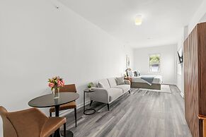 Global Luxury Suites at The Variety