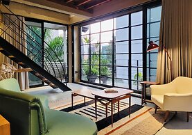 Hotel Doblell Near Provenza by Wynwood House