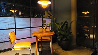 Hotel Doblell Near Provenza by Wynwood House