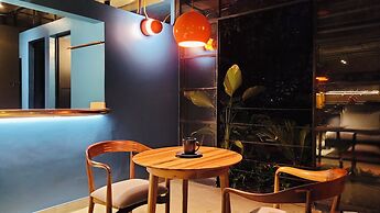 Hotel Doblell Near Provenza by Wynwood House