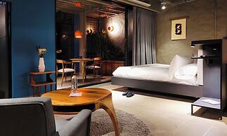 Hotel Doblell Near Provenza by Wynwood House