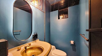 Hotel Doblell Near Provenza by Wynwood House