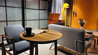 Hotel Doblell Near Provenza by Wynwood House