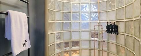 Hotel Doblell Near Provenza by Wynwood House