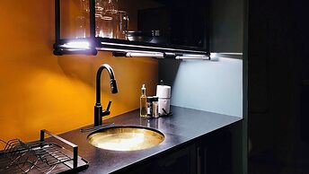 Hotel Doblell Near Provenza by Wynwood House