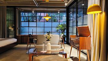 Hotel Doblell Near Provenza by Wynwood House