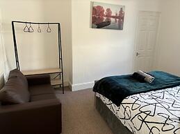 Cozy Coastal Getaway in North Shields