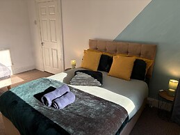 Cozy Coastal Getaway in North Shields